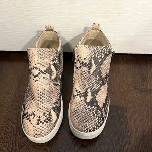 Time and Tru Snakeskin High Top Sneakers